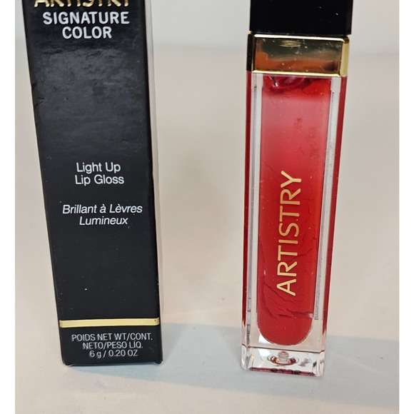Artistry REAL RED Light Up Lip Gloss .2oz NIB - Picture 3 of 4